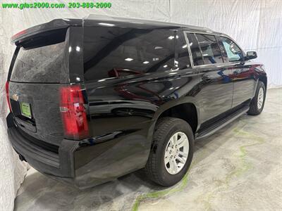 2019 Chevrolet Suburban LT   - Photo 8 - Bethany, CT 06524