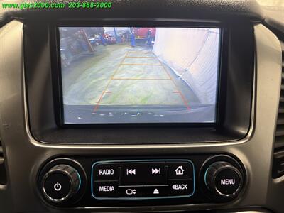 2019 Chevrolet Suburban LT   - Photo 11 - Bethany, CT 06524
