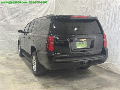 2019 Chevrolet Suburban LT   - Photo 35 - Bethany, CT 06524