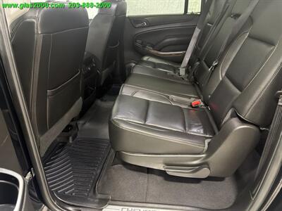 2019 Chevrolet Suburban LT   - Photo 9 - Bethany, CT 06524