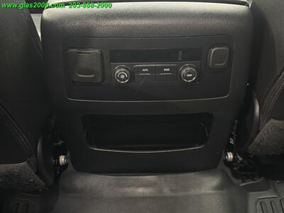 2019 Chevrolet Suburban LT   - Photo 34 - Bethany, CT 06524