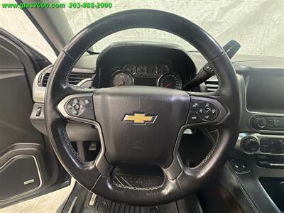 2019 Chevrolet Suburban LT   - Photo 4 - Bethany, CT 06524