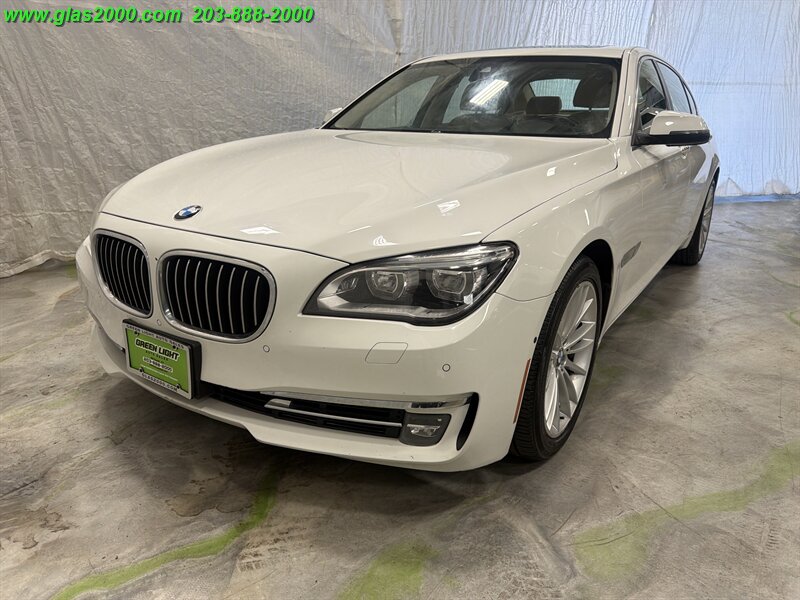 2015 BMW 750Li   - Photo 1 - Bethany, CT 06524