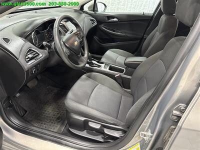 2018 Chevrolet Cruze LT Auto   - Photo 3 - Bethany, CT 06524