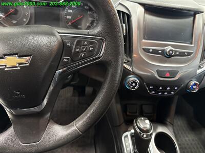 2018 Chevrolet Cruze LT Auto   - Photo 23 - Bethany, CT 06524