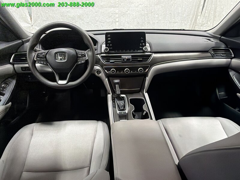 2019 Honda Accord LX - Photo 6 - Bethany, CT 06524