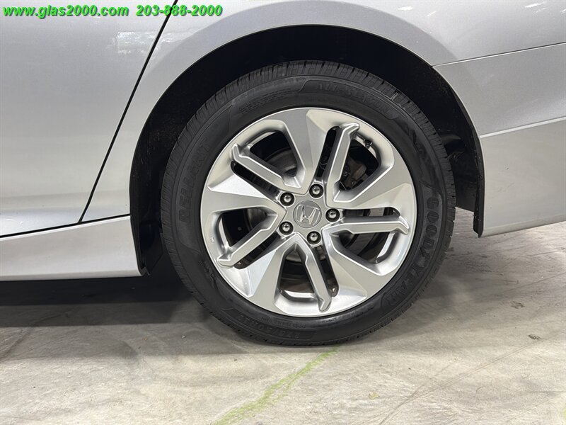 2019 Honda Accord LX - Photo 16 - Bethany, CT 06524