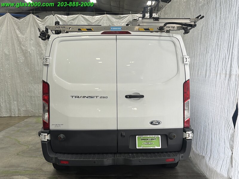 2018 Ford Transit - Photo 20 - Bethany, CT 06524