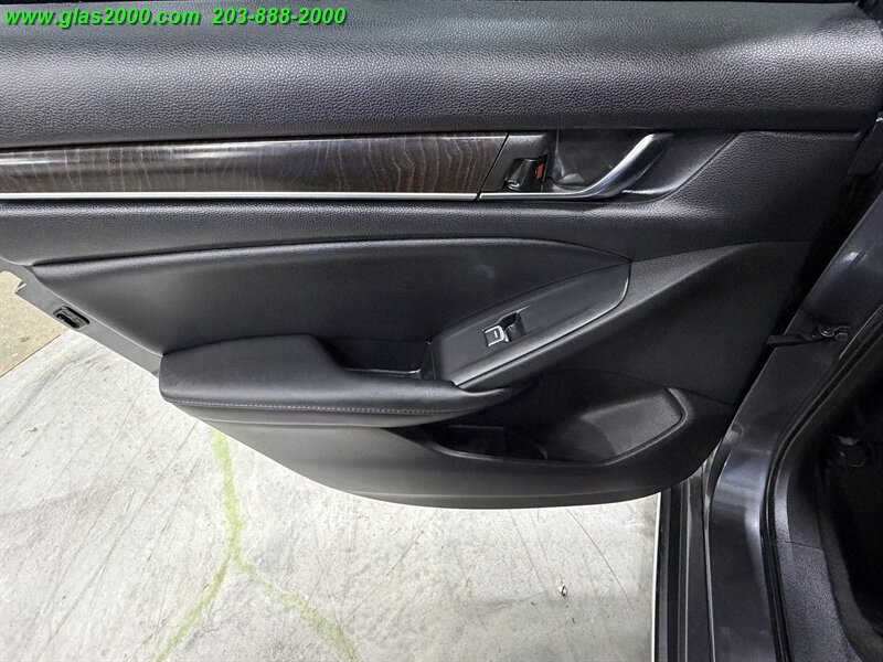 2022 Honda Accord EX-L - Photo 31 - Bethany, CT 06524
