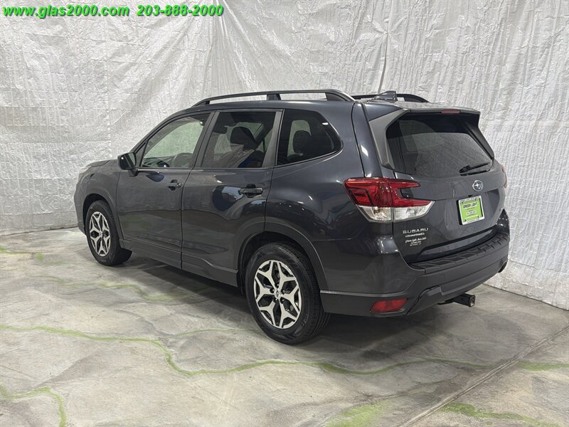 2019 Subaru Forester Premium - Photo 7 - Bethany, CT 06524