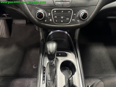 2023 Chevrolet Malibu LT - Photo 22 - Bethany, CT 06524