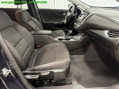 2023 Chevrolet Malibu LT - Photo 21 - Bethany, CT 06524