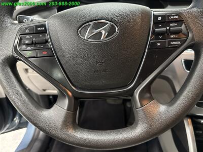 2016 Hyundai Sonata Hybrid SE   - Photo 22 - Bethany, CT 06524