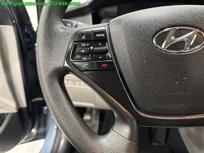 2016 Hyundai Sonata Hybrid SE   - Photo 21 - Bethany, CT 06524