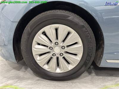 2016 Hyundai Sonata Hybrid SE   - Photo 27 - Bethany, CT 06524