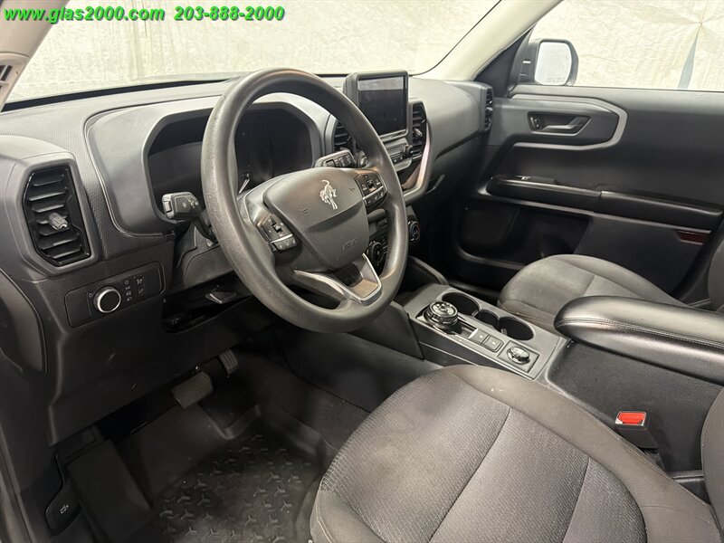 2022 Ford Bronco SPORT - Photo 3 - Bethany, CT 06524