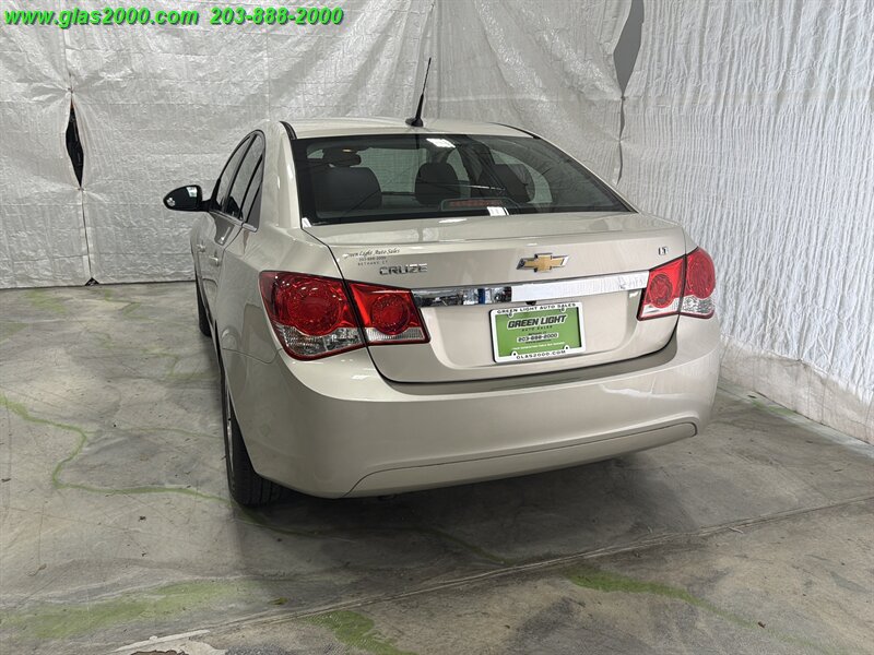 2014 Chevrolet Cruze 1LT Auto - Photo 32 - Bethany, CT 06524