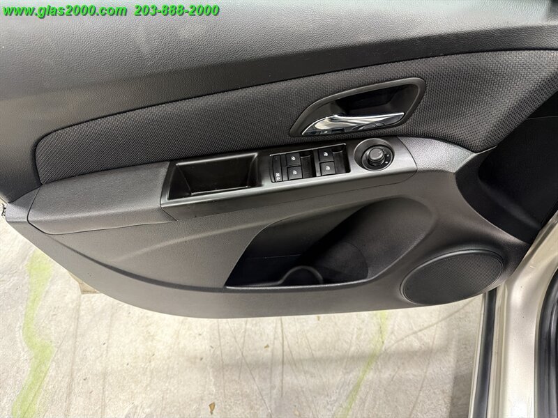 2014 Chevrolet Cruze 1LT Auto - Photo 25 - Bethany, CT 06524