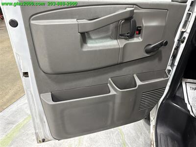 2017 Chevrolet Express 3500 - Photo 15 - Bethany, CT 06524