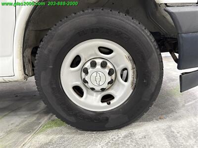 2017 Chevrolet Express 3500 - Photo 18 - Bethany, CT 06524