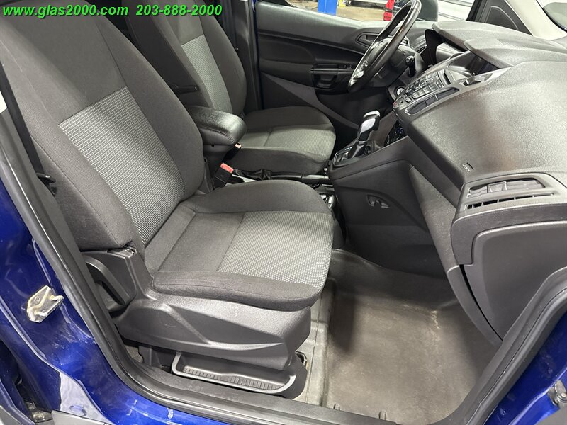 2016 Ford Transit Connect XL   - Photo 5 - Bethany, CT 06524