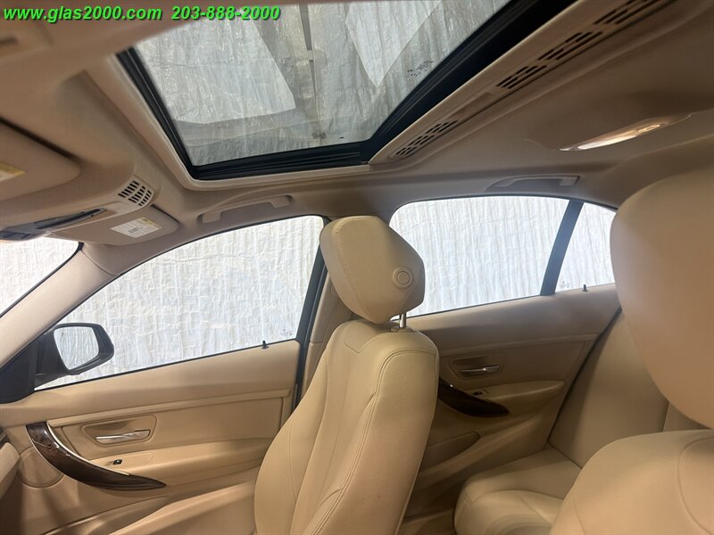 2014 BMW 320i xDrive - Photo 12 - Bethany, CT 06524