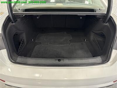 2017 Audi A4 2.0T Premium quattro   - Photo 15 - Bethany, CT 06524