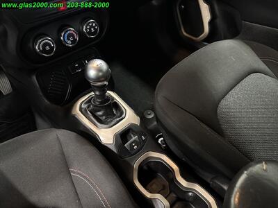 2016 Jeep Renegade Latitude 75th Anniversary Edition   - Photo 27 - Bethany, CT 06524