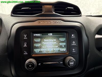 2016 Jeep Renegade Latitude 75th Anniversary Edition   - Photo 28 - Bethany, CT 06524