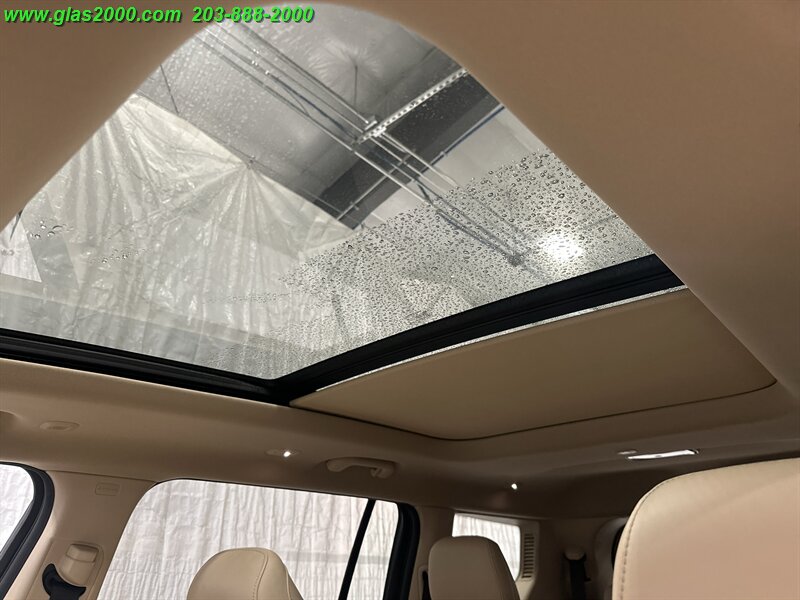 2022 Jeep Grand Cherokee Limited - Photo 12 - Bethany, CT 06524