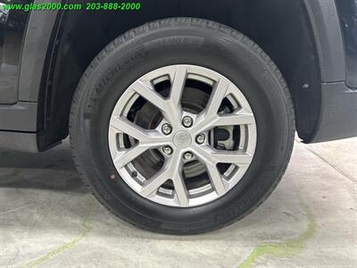 2022 Jeep Grand Cherokee Limited - Photo 16 - Bethany, CT 06524