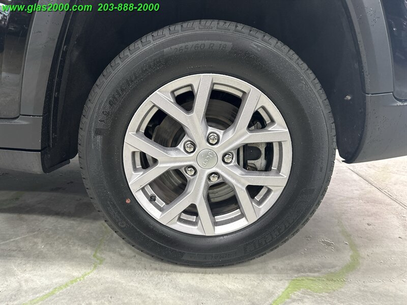 2022 Jeep Grand Cherokee Limited - Photo 16 - Bethany, CT 06524