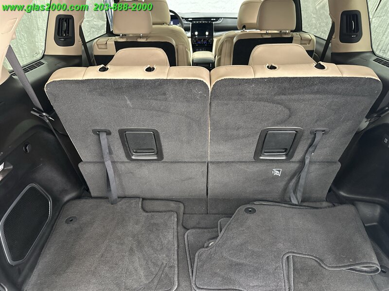 2022 Jeep Grand Cherokee Limited - Photo 15 - Bethany, CT 06524