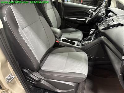 2017 Ford C-Max SE   - Photo 5 - Bethany, CT 06524