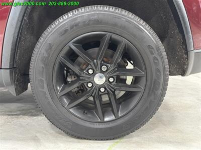 2018 Jeep Grand Cherokee Limited   - Photo 16 - Bethany, CT 06524