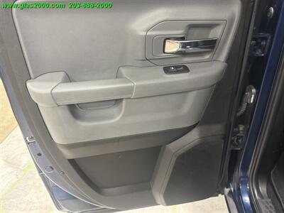 2020 RAM 1500 CLASSIC SLT - Photo 25 - Bethany, CT 06524