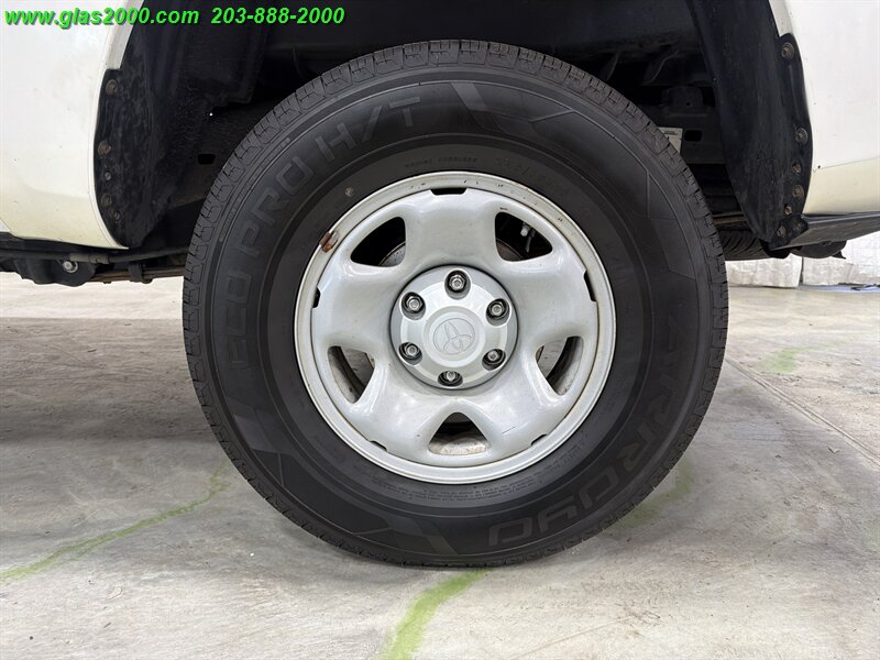 2021 Toyota Tacoma SR - Photo 16 - Bethany, CT 06524