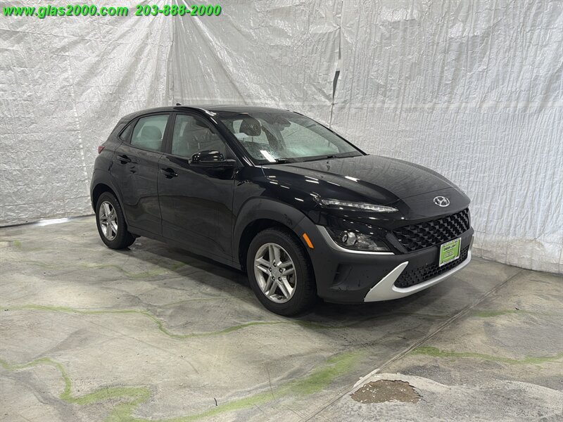 2023 Hyundai Kona SE - Photo 2 - Bethany, CT 06524