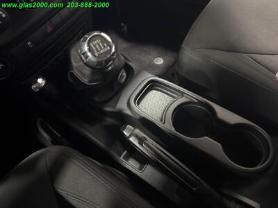 2016 Jeep Wrangler Unlimited Sport   - Photo 25 - Bethany, CT 06524