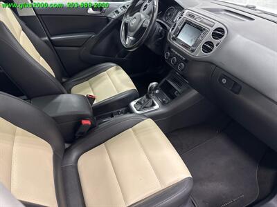 2017 Volkswagen Tiguan 2.0T Wolfsburg Edition   - Photo 5 - Bethany, CT 06524