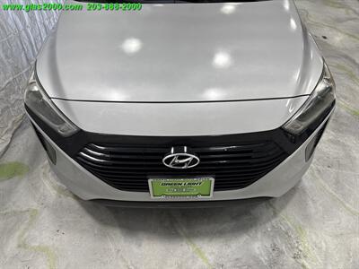 2018 Hyundai IONIQ Hybrid Blue   - Photo 12 - Bethany, CT 06524