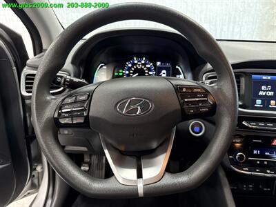 2018 Hyundai IONIQ Hybrid Blue   - Photo 4 - Bethany, CT 06524