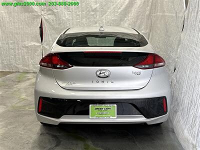 2018 Hyundai IONIQ Hybrid Blue   - Photo 20 - Bethany, CT 06524