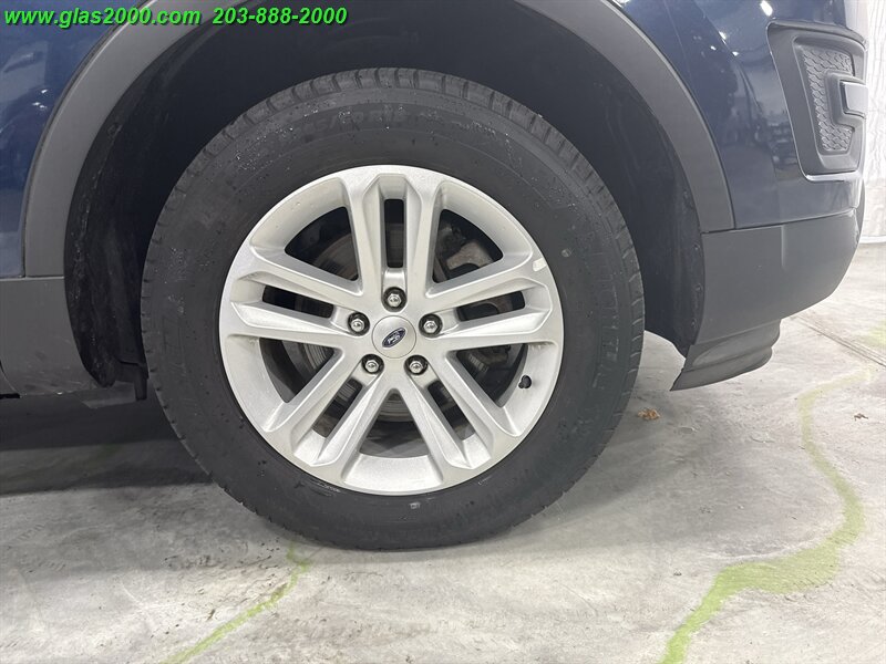 2016 Ford Explorer   - Photo 17 - Bethany, CT 06524