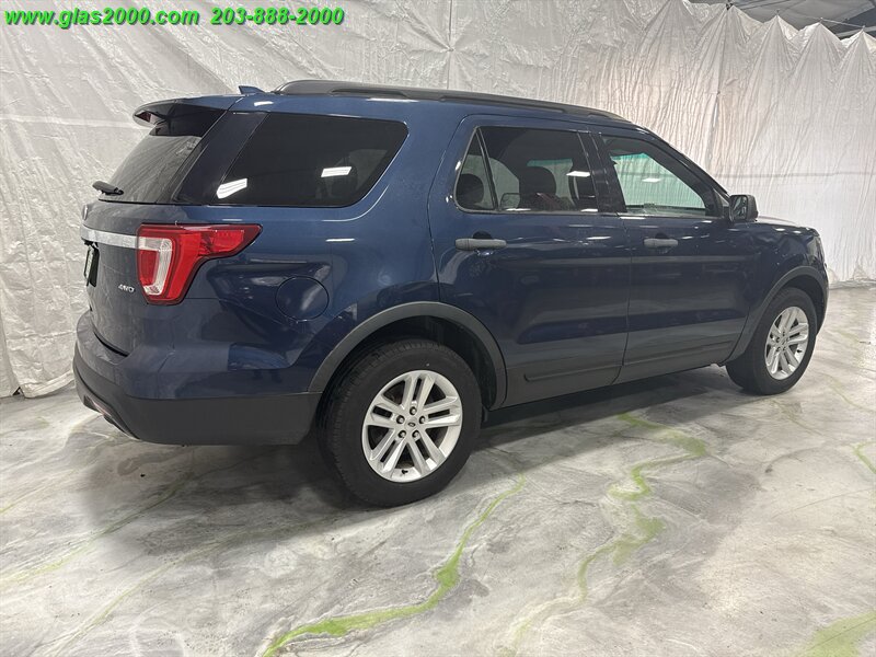 2016 Ford Explorer   - Photo 8 - Bethany, CT 06524