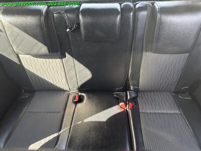 2019 Toyota Highlander LE   - Photo 24 - Bethany, CT 06524
