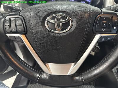 2019 Toyota Highlander LE   - Photo 22 - Bethany, CT 06524