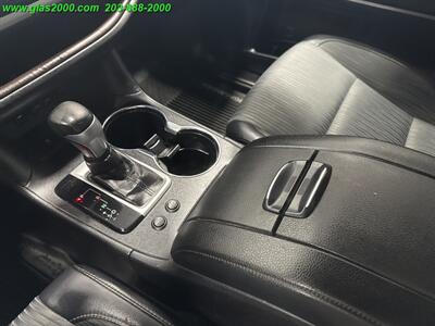 2019 Toyota Highlander LE   - Photo 29 - Bethany, CT 06524