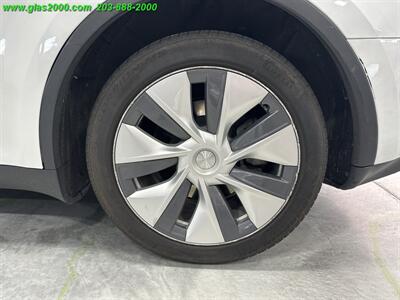 2023 Tesla Model Y Long Range   - Photo 16 - Bethany, CT 06524