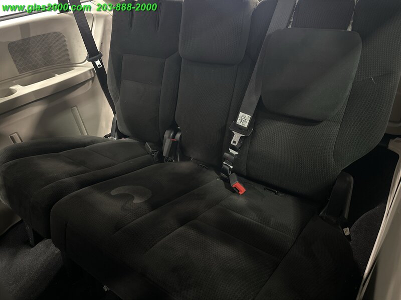 2015 Dodge Grand Caravan AVP - Photo 25 - Bethany, CT 06524